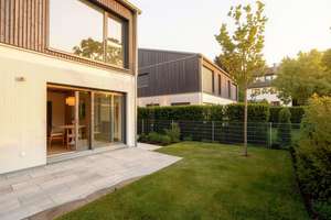 In bester Lage. Nachhaltige Architektur für höchste Ansprüche. Neubau, sofort bezugsfertig. – Die vollständige Adresse der Immobilie erhältst du vom Anbieter., 91054 Burgberg, Erlangen – Vorschaubild 15