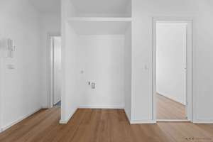 3 Zimmer plus Balkon: Modernes Wohngefühl in der Eiswaldtstraße – Die vollständige Adresse der Immobilie erhältst du vom Anbieter., 12249 Lankwitz, Berlin – Vorschaubild 5