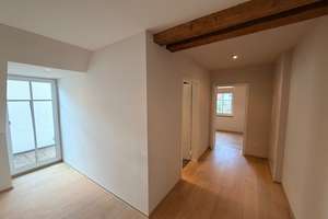 Extravagante Loftwohnung mit exklusiver Ausstattung und großer Dachterrasse – Memeler Straße 13, 93057 Konradsiedlung-Wutzlhofen, Regensburg – Vorschaubild 3