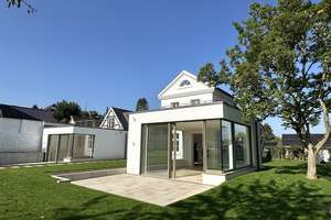 Exklusive Hofanlage mit 2 Häusern in Bonn-Muffendorf! Moderner Wohnkomfort auf 320 m² Wfl.! – Die vollständige Adresse der Immobilie erhältst du vom Anbieter., 53177 Muffendorf, Bonn – Vorschaubild 2