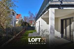 ** Stilvolles Wohnen auf zwei Ebenen: Exklusive Maisonettewohnung mit zwei Terrassen **