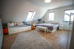 Mainz: Renditestarkes Zweifamilienhaus mit Einliegerwohnung – Ideal für Eigennutzer & Kapitalanleger – Die vollständige Adresse der Immobilie erhältst du vom Anbieter., 55120 Mombach, Mainz – Vorschaubild 29