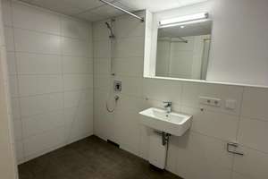Hochmodernes 1-Zimmer-Apartment mit Balkon in Erlangen – Paul-Gossen-Straße 117a, 91052 Rathenau, Erlangen – Vorschaubild 3