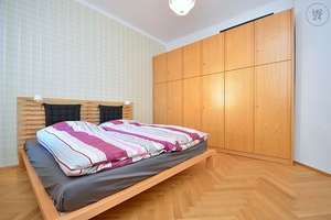 Modern und hochwertig möblierte Altbauwohnung in Stuttgart West – Die vollständige Adresse der Immobilie erhältst du vom Anbieter., 70197 Rotebühl, Stuttgart – Vorschaubild 2