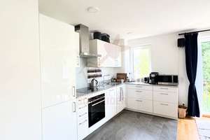 IMMOBILIEN SCHNEIDER - Hadern - tolle 3 Zi.-Whg. mit großen West-Balkon & Einbauküche in bester Lage – Die vollständige Adresse der Immobilie erhältst du vom Anbieter., 81377 Großhadern, München – Vorschaubild 8