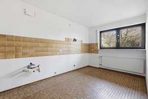 Reiheneckhaus in München / Einmalige Raumaufteilung / 5 Zimmer, Garten & viel Potenzial und TG-Platz – Die vollständige Adresse der Immobilie erhältst du vom Anbieter., 81673 Echarding, München – Vorschaubild 11