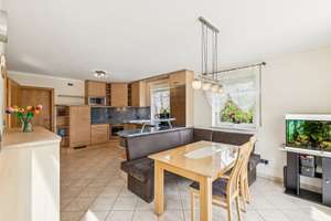 Individuell geplantes Einfamilienhaus mit Galerie, Südterrasse und Doppelgarage – Die vollständige Adresse der Immobilie erhältst du vom Anbieter., 86316 Friedberg – Vorschaubild 7