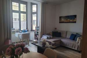 Gepflegte 1-Zimmer-Wohnung mit Einbauküche in Wuppertal-Oberbarmen