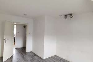 Wohnung 4 - Zimmer 1  70372 Stuttgart – WG-Zimmer im Dachgeschoss – Die vollständige Adresse der Immobilie erhältst du vom Anbieter., 70372 Kurpark, Stuttgart – Vorschaubild 13