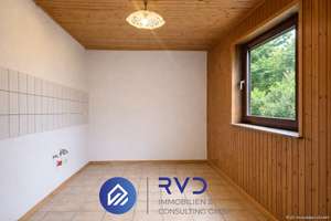 Familienglück mit Weitblick - großzügiges zu Hause mit Einliegerwohnung und viel Raum zum Leben! – Die vollständige Adresse der Immobilie erhältst du vom Anbieter., 53539 Bodenbach – Vorschaubild 9