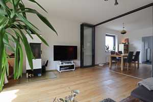 RESERVIERT | teilsaniertes Endreihenhaus mit Kamin, Balkon, Keller, Garage uvm. – Pinneberg (Kreis) – Vorschaubild 8