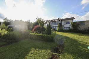 Grandiose Aussicht: 6-Zi.-Zuhause in familienfreundlicher, ruhiger Lage – Westerwaldkreis – Vorschaubild 1