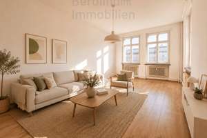 Urbanes Wohnen mit Geschichte: gepflegte 2-Zi-Whg an der Frankfurter Allee – Frankfurter Allee 17, 10247 Friedrichshain, Berlin – Vorschaubild 1