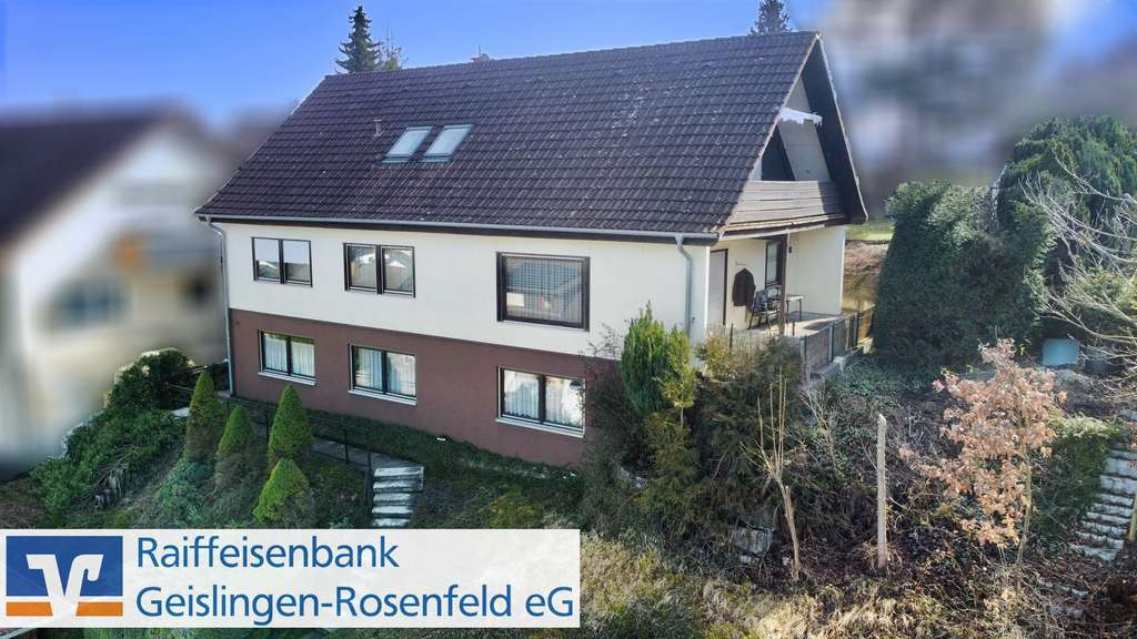 Immobilie in Geislingen - Attraktives Einfamilienhaus mit Einliegerwohnung in Geislingen - Perfekt für Familien & Vermietung! - Bild 0