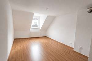 Charmante Zweizimmerwohnung im Dachgeschoss – Düsselstraße 76, 40219 Unterbilk, Düsseldorf – Vorschaubild 8
