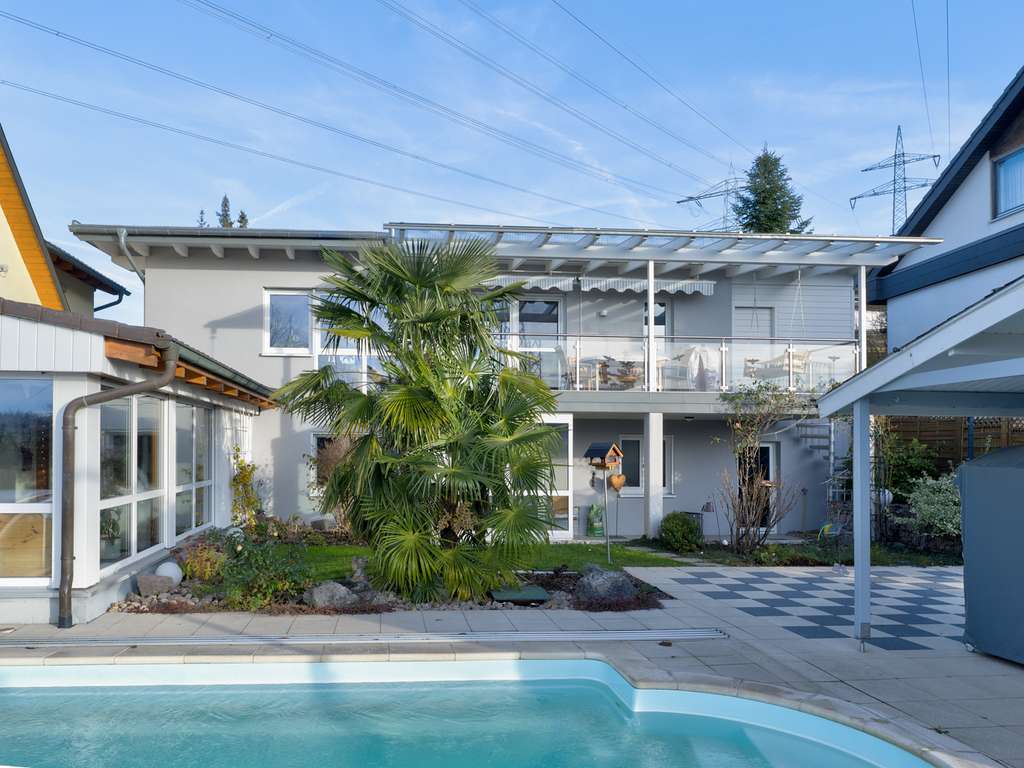 Immobilie in Rümmingen - Zwei Häuser – ein Zuhause: Ihr Mehrgenerationen-Traum - Bild 2