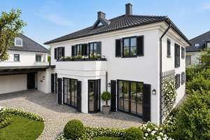 Großzügiges Einfamilienhaus mit Poolhaus, Einliegerwohnung und Garten in 1A Lage – Die vollständige Adresse der Immobilie erhältst du vom Anbieter., 86633 Neuburg an der Donau – Vorschaubild 4