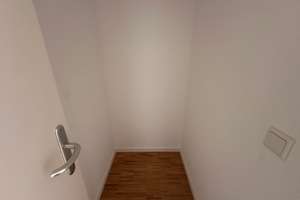 Modernisierte 3-Zimmer-Wohnung in Schweinau zu vermieten – Arendsstr.  13, 90441 Hohe Marter, Nürnberg – Vorschaubild 9
