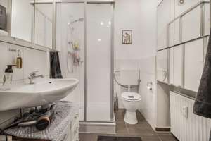 Property thumbnail 12