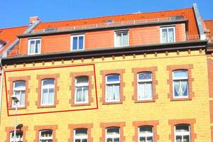 2-Zimmer-Wohnung mit neuem Bad und neuer Einbauküche