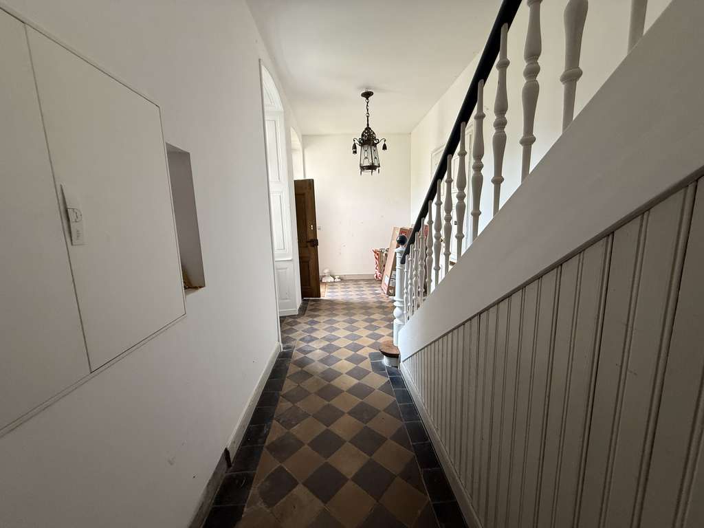 Immobilie in Birstein - Exklusives Barockdomizil im Schlossensemble – Grosszügiges 1. OG mit ca. 240 m² plus DG und Keller - Bild 2