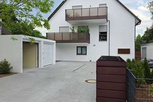 München! 3-ZKB EG-Whg. + 41 m² Hobbykeller und Süd/West-Garten! FBH, elektr. Rollläd., Videosprech.!