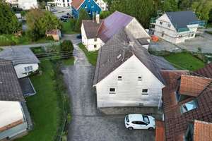 Schnäppchen für Handwerker! Viel Platz mit Garten, Werkstatt und Garage – Die vollständige Adresse der Immobilie erhältst du vom Anbieter., 88639 Wald – Vorschaubild 5