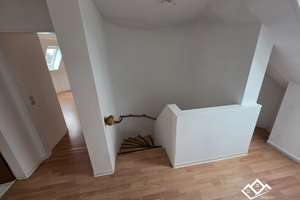 Maisonette-Wohnung mit Traum-Balkon – Stilvolles Wohnen auf zwei Ebenen – Große Schmützstraße 1, 23758 Oldenburg in Holstein – Vorschaubild 11