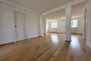 Wohnen über den Dächern Augsburgs – Maisonette mit großer Dachterrasse - keine Maklerprovision – Polkstraße 16, 86156 Kriegshaber, Augsburg – Vorschaubild 5