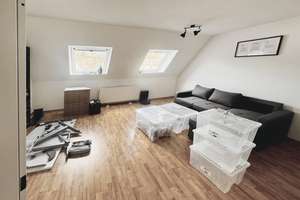 Attraktive Dachgeschosswohnung in zentraler Lage – Die vollständige Adresse der Immobilie erhältst du vom Anbieter., 57074 Siegen, Siegen – Vorschaubild 8