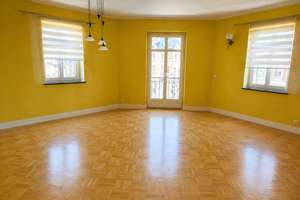 Außergewöhnliche Dachgeschoss-Maisonette mit Balkon & Dachterrasse! – Die vollständige Adresse der Immobilie erhältst du vom Anbieter., 1159 Löbtau-Nord, Dresden – Vorschaubild 4