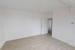 Frisch modernisierte 3-Zimmer-Wohnung mit Wannenbad & Altstadtnähe – Friedrich-Engels-Straße 14, 99086 Johannesvorstadt, Erfurt – Vorschaubild 3