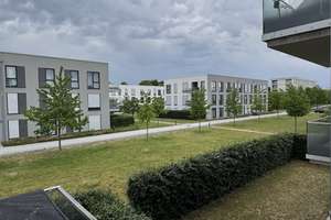 Möblierte 2-Zimmer-Wohnung mit Balkon · Furnished 2-room apartment with balcony – Sammy-Drechsel-Straße 27, 81737 Altperlach, München – Vorschaubild 2