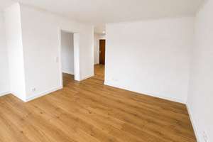 Komplett renovierte Whg.  in Langenargen: 2,5-Zimmer-Wohnung mit großem neu angelegten Garten – Amthausstraße 51, 88085 Langenargen – Vorschaubild 3