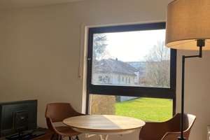 Möbliertes 1-Zimmer-Apartment in Bonn-Beuel – Top Lage, modern eingerichtet – Die vollständige Adresse der Immobilie erhältst du vom Anbieter., 53225 Schwarzrheindorf/Vilich-Rheindorf, Bonn – Vorschaubild 2