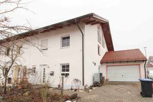 Modernes Einfamilienhaus in ruhiger Nebenstraße von Sankt Wolfgang – 5 Zimmer, PV-Anlage, Wärmepumpe – Die vollständige Adresse der Immobilie erhältst du vom Anbieter., 84427 Sankt Wolfgang – Vorschaubild 1