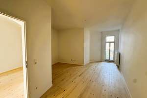 Stilvoll sanierter Altbau mit Balkon im Leipziger Süden: Erstbezug mit Echtholzdielen – Biedermannstraße 109, 4277 Connewitz, Leipzig – Vorschaubild 4