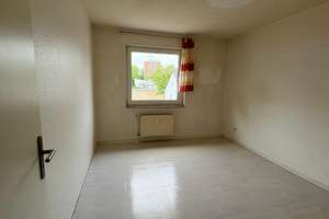 ANFRAGENSTOP: Schöne 3-Zimmer Wohnung mit Balkon- Ideal für Paare! **Ein Monat Mietfrei** – Knappenstraße 138, 46047 Bermensfeld, Oberhausen – Vorschaubild 3
