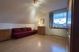 Familienfreundliches Zuhause mit Einliegerwohnung – flexibel nutzbar in Münchhausen – Die vollständige Adresse der Immobilie erhältst du vom Anbieter., 35117 Münchhausen – Vorschaubild 24