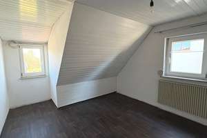 Gemütliches Haus mit Garten zum erschwinglichen Preis – Die vollständige Adresse der Immobilie erhältst du vom Anbieter., 78737 Fluorn-Winzeln – Vorschaubild 11