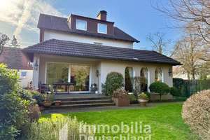 Großzügiges Dreifamilienhaus mit Garten und Garage  – Eigennutzung & Mieteinnahmen ideal kombiniert