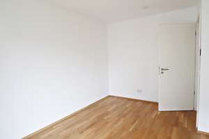 Großzügige und moderne 3 Zi.-Whg. mit sonnigem Balkon. – Die vollständige Adresse der Immobilie erhältst du vom Anbieter., 40489 Wittlaer, Düsseldorf – Vorschaubild 9