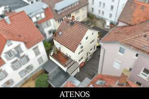 Charmantes Wohnhaus mit großer Dachterrasse & Garage in ruhiger Hoflage