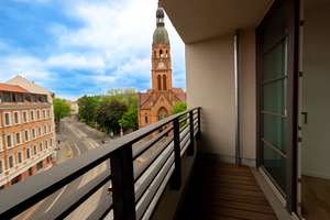 Wohlfühlwohnung mit gehobener Ausstattung | 2 Balkone | Parkett | bodentiefe Fenster | Wohnküche