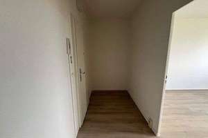Gemütliches 1-Zimmer-Apartment in Zwickau Neuplanitz – Neuplanitzer Straße 31, 8062 Neuplanitz, Zwickau – Vorschaubild 2
