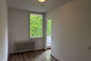 Köln-Dellbrück! 2-Zwhg mit Balkon, Stellplatz, modernes Bad, Blick ins Grüne, – Die vollständige Adresse der Immobilie erhältst du vom Anbieter., 51069 Dellbrück, Köln – Vorschaubild 5