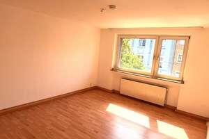 Helle 2-Zimmer-Wohnung mit Balkon, Einbauküche und Blick ins Grüne in Essen-Frohnhausen – Frohnhauser Straße 280, 45144 Frohnhausen, Essen – Vorschaubild 6
