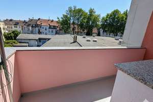 ESSEN-HOLSTERHAUSEN ++ FUßLÄUFIG ZUM UNI-KLINIKUM ++2. OG++3 Zi.++ BALKON ++ 1x KFZ-STELLPL. AM HAUS – Die vollständige Adresse der Immobilie erhältst du vom Anbieter., 45147 Holsterhausen, Essen – Vorschaubild 3