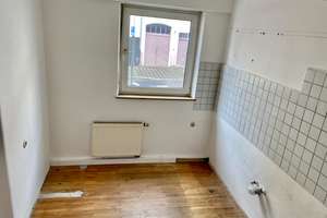 Freundliche 3-Zimmer-HochparWohnung mit Balkon in Nürnberg-Johannis – ideal für 2er-WG! – Sandratstr 29, 90419 St. Johannis, Nürnberg – Vorschaubild 15