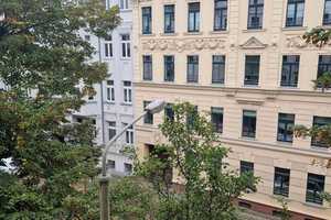 WOHNEN IM DENKMAL FÜR SELBSTNUTZER ODER KAPITALANLAGER IM BELIEBTEN STADTTEIL STÖTTERITZ – Leipzig – Vorschaubild 3